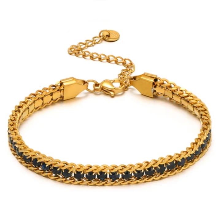 Artificial jewelleryAKaccessories