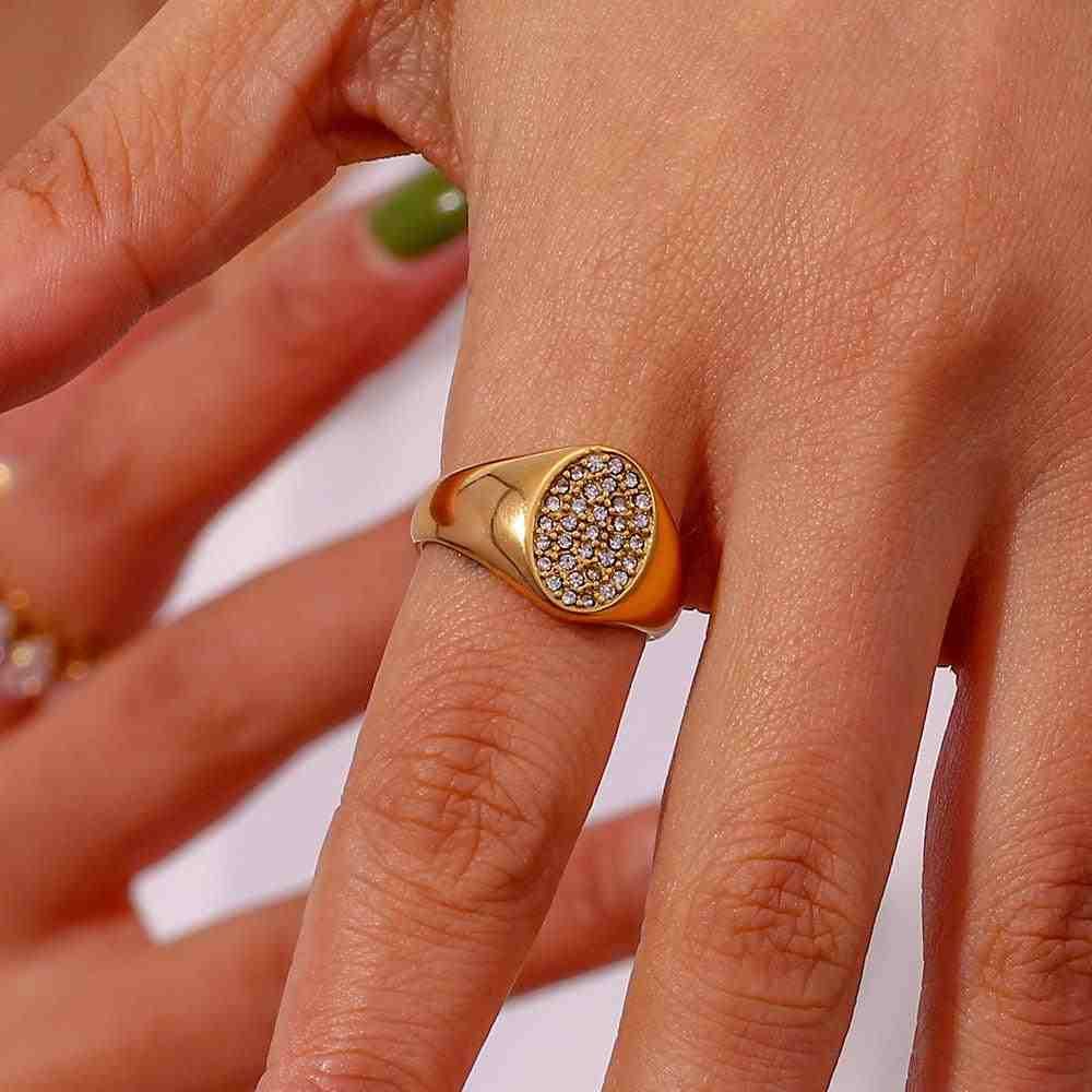 New design Stoa Signet Ring