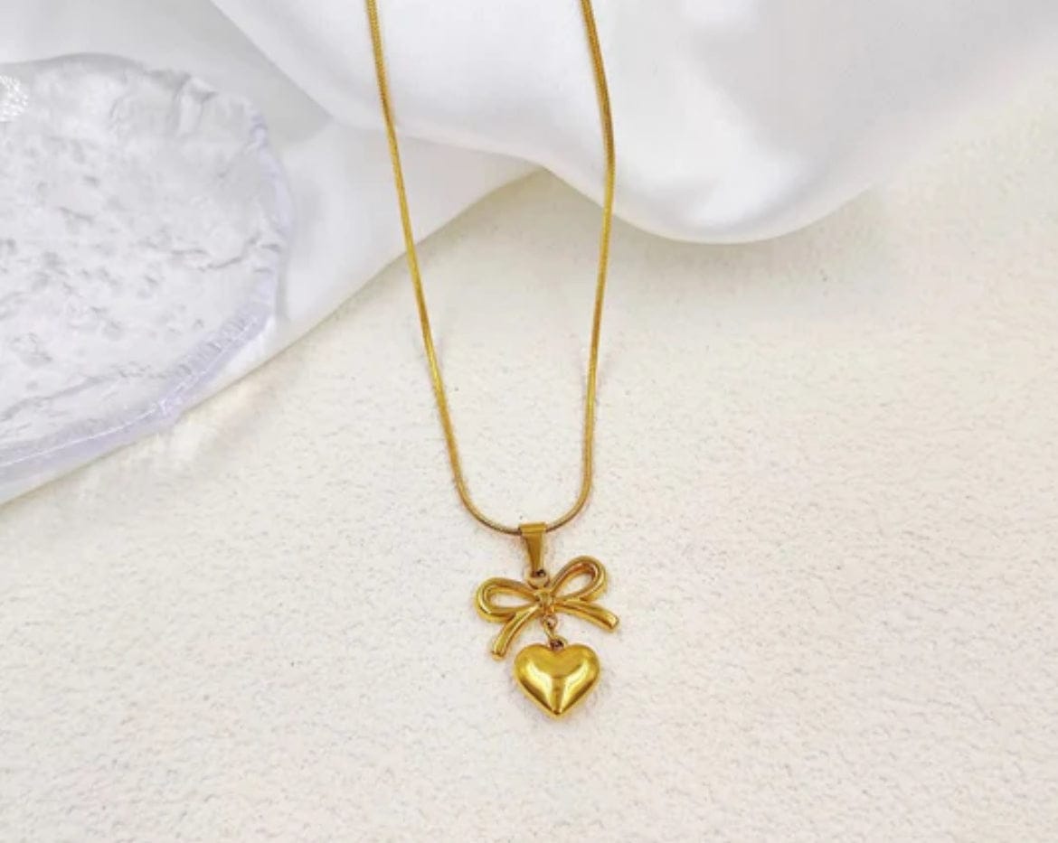 Bow Heart Nacklase
