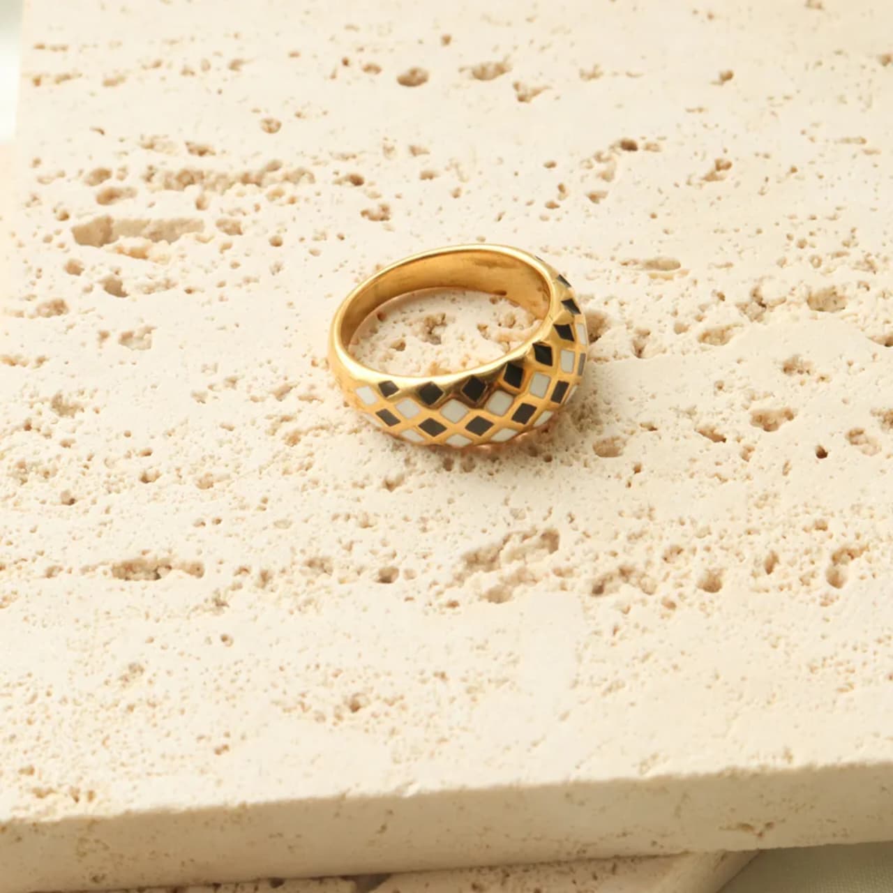 Chess rings