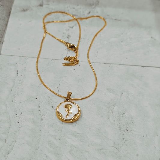 New Round rose Necklace