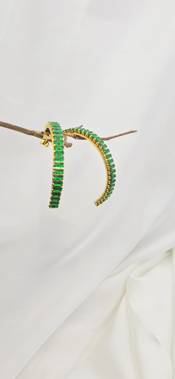 Emerald green earrings